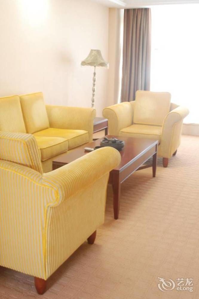 Vienna Hotel Shenzhen Pingdi Extérieur photo